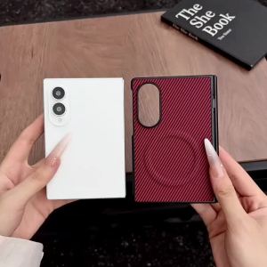 Ultra Thin Magnetic Carbon Fiber Texture Hinge Case for Samsung Galaxy Z Fold 8 Wide Ultra 7 6 5 for MagSafe Matte Hard PC Cover