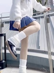 [ส่งเร็วพิเศษ!] ถุงเท้า ถุงเท้าผู้หญิง แฟชั้น สุดยอดในยุคนี้ ส่งจากไทย