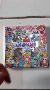 STIKER BOTOL PLASTIK KOREA STIKER MOMO MOTIF WARNA WARNI CAMPUR MEREK MOMO 1 PAK ISI 100 PCS