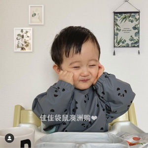 ผ้าคลุมไหล่กันเปื้อนแบบป้องกันน้ำและป้องกันการเปื้อนสำหรับเด็ก North European Baby Bibs Child Reversing Clothes เสื้อคลุมเด็ก