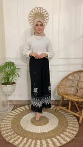 Sarung Rayon/Goyor Remaja Motif Pintu Aceh 1 Monochrome | Seragam Hitam Putih | Terlaris