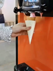 เครื่องทำไอติม เครื่องทำไอศกรีม เครื่องทำซอฟครีม ไอติม ไอศครีมโฮมเมด เครื่องทำไอศครีมสด เครื่องทำไอศครีม ไอศกรีม ไอศครีม ของหวานหน้าร้อน ice cream machine เครื่องทำไอศครีมซอฟเสริฟ