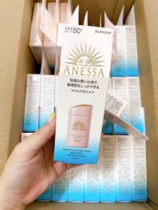 Sữa Chống Nắng Anessa Cho Da Nhạy Cảm & Trẻ Em 60ml