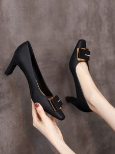 Xizi หัวเหลี่ยมรองเท้าส้นสูงสบาย ผู้หญิง ถุงเท้าถึงกลางน่อง รองเท้าบูท สีดำ รองเท้าแฟชั่นเดี่ยวสําหรับกระโปรง ฤดูใบไม้ผลิ 2024 หนังแพะ