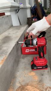 Thân Máy Khoan Pin Drama D-5221 - Đầu Kẹp 10mm Autolook - Động Cơ Không Chổi Than - Chân Pin Makita Phổ Thông