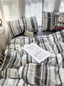 Nordic Style Pure Cotton Bedding Four-Piece Set Allergy Free Summer Spring Bare Sleep Coverlet Duvet Case Pillowcase Quilt