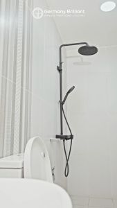 Germany Brilliant Shower Tiang Set Column Keran Mandi Kran Air Panas Dingin GBV1888 Series