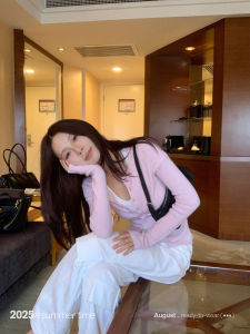 SUNONEONE Womens Slim Fit Knitted Cardigan round Neck Open Front Outerwear Autumn Winter Korean Style Regular Sleeve Long