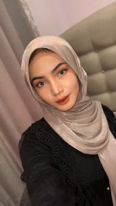 COD PASHMINA SHIMMER SILK PREMIUM LAGI VIRAL DI TAHUN 2024 WANITA MUSLIM WARNA TERLENGKAP
