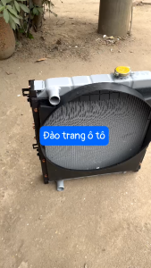 Két nước ngang 56 dài 64 trên trái dưới trái cổ nước phi 40 lắp cho các loại xe ô tô ben thùng 35 đến 8 tấn két nhôm cổ gió 51cm