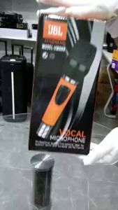 JBL VM-889 Vocal Microphone VM889 Professional Dynamic Wired Microphone