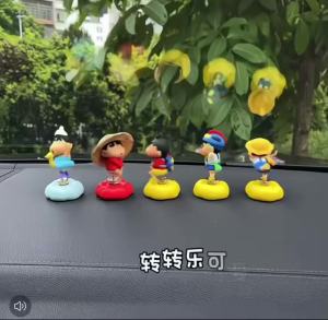 Bandai | Crayon Shin-chan Xe Xoay Bay Trang Trí Bàn Làm Việc Văn Phòng Giảm Căng Thẳng Quà Tặng ACG Cosplay Prop Dành Cho Lứa Tuổi Từ 14 Trở Lên