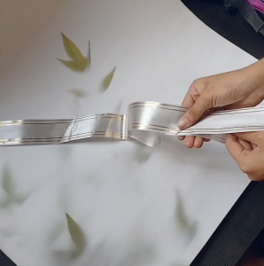 1 แพ็ค 10 เส้น ริบบิ้นดึงโบว์ ผูกของขวัญ ผูกช่อดอกไม้  รุ่น 4301