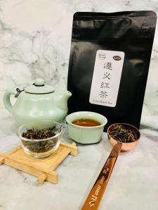 [Delicate Treasures] Delicate Treasures Zunyi High Altitude Loose Leaf Black Tea 100gm pack