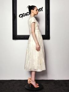QIAOUNCHY | Đầm A-Line Thanh Lịch Pháp Họa Tiết Jacquard Mận Chín Phong Cách Retro