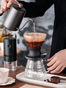 Pour-over Coffee Filter Cup Japanese-Style For Home Glass Silicone Soaking V60 Drip Coffee Appliance with Switch