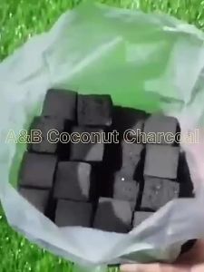 [selected]Coconut charcoal briquettes cube