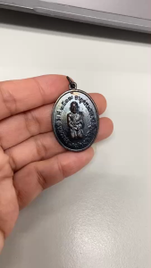 M11 เหรียญคุกเข่า หลวงพ่อแดง วัดเขาบันไดอิฐ รุ่นสุดท้าย ปี 2517