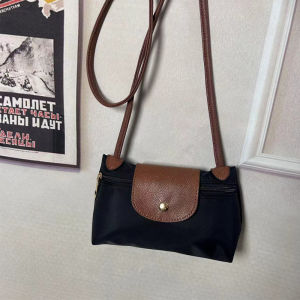 Fashionable French Style Mahjong Pattern Mini Shoulder Bag Versatile Envelope Shaped Makeup Pouch for Young Women