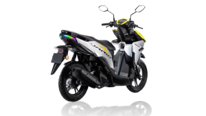 Honda Click 125/150 V2 V3 Tail Light RGB Smoke Lens 13 Modes LED Motorcycle VIVID Color Spotlights Plug And Play