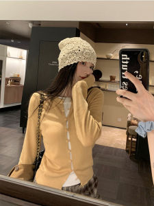 เสื้อคาร์ดิแกนถักแขนยาวทรงสลิมฟิตสำหรับผู้หญิง ฤดูใบไม้ร่วง 2025 เสื้อคลุมกันหนาวสไตล์เกาหลี แจ็คเก็ตแฟชั่นลำลอง