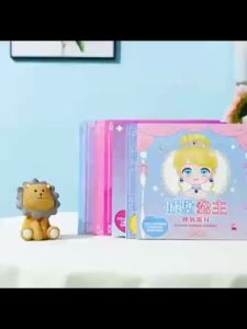 หนังสือสติ๊กเกอร์แต่งตัวตุ๊กตากระดาษสำหรับเด็กผู้หญิง เล่นหนังสือสติ๊กเกอร์สำหรับเด็กผู้หญิง