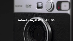 [𝐌𝐘 𝐒𝐄𝐓] Fujifilm Instax Mini Evo Hybrid Instant Camera | 1 Year Fujifilm Malaysia Warranty