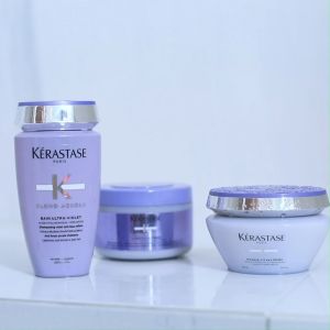 KERASTASE แชมพูสำหรับผมทำสีโทนหม่น เทา บลอนด์ หรือผ่านการฟอกผม 250มล. BLOND ABSOLU BAIN ULTRA-VIOLET SHAMPOO FOR BLOND AND BLEACHED HAIR 250ml (เคเรสตาสผมฟอกผมทำสีผมเทาผมสีหม่นแชมพูม่วงเคราสตาสยาสระผมสีผม)
