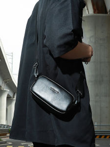 กระเป๋าสะพายข้างผู้ชาย SUNMAN กระเป๋าใส่โทรศัพท์มือถือแบบสะพายข้างแบบลำลอง กระเป๋าสะพายไหล่แบบหนัง PU สีสันสดใส