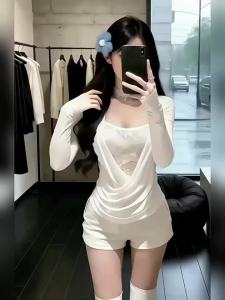 CHANGTONG | Unique Designer Two-Piece Illusion Lace T-Shirt