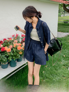 Lightweight Silk Denim Shorts Set Women Summer 2025 Trendy Ageless Chic Short Sleeve Shirt Two Piece Suit Polyester Fiber Button Closure
