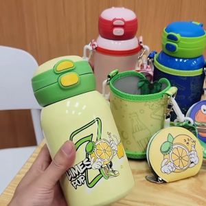Botol Tempat Air Minum 550ml Stainless 316 Gelas Termos Anak Berdesain Lucu Termos Aman untuk Minuman Anak Bebas BPA Tahan Lama dan Anti Bocor Isolasi Tahan Lama