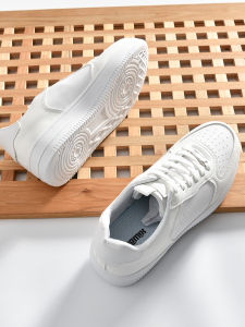Classic Mens Low-Top Sneakers Spring Fashionable Breathable Sports Casual Shoes Trendy White Sneakers Flat Heel round Toe