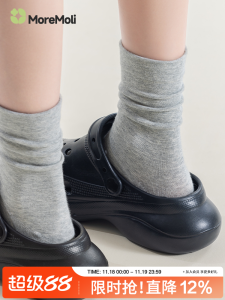 ถุงเท้าผู้หญิงสีเทาครึ่งแข้ง ถุงเท้าบ้านฤดูใบไม้ร่วง/ฤดูหนาว ถุงเท้าแบบมีลูกฟัก ถุงเท้าแบบสวมสบาย ถุงเท้าผ้าฝ้ายระบายอากาศได้ดี