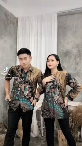 Couple Batik Sarimbit Hem & Blouse Kancing Manuk Tarung Katun Adem Nyaman Seragam Kantoran