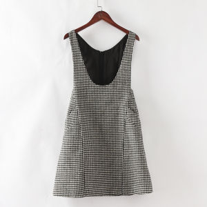 ชุดเดรสกระโปรงสั้นผ้าขนสัตว์เอวสูง Nono E-station ฤดูหนาว แฟชั่นลายหัวเข็มขัด กระโปรงทรงเอ เดรสยาวคลุมเข่า