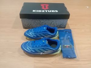 Sepatu Bola Anak Laki Laki Usia 6-10 Tahun PAUD TK SD SMP Kelas 1 2 3 4 5 6 7 8 9 0 Tahun - KIDZTUBS1144102223 - Model Football Kids, Sintetis Combinasi - Ukuran 28-37 - 100% Baru - Kemasan BUBEL - Lokal Good Quality - Harga Murah & Peluang Usaha