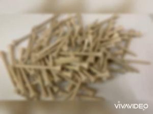 ทีไม้ TEE สำหรับตั้งลูกกอล์ฟ (มี 2 ขนาดให้เลือก)