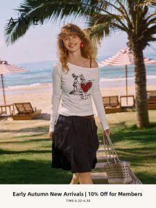 AIVEI | Retro Elegant Letter Print One-Shoulder Long Sleeve T-Shirt