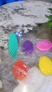 SSP  Palm play elastic deformed plastic decompression relief stretch squeeze fidget worm toys