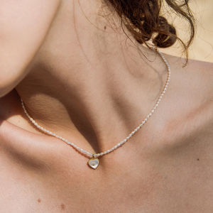 Pn Pearl Necklace Womens Luxury Minimalist Heart Abalone Pendant Clavicle Chain Fashion Jewelry  out Pearl Mother of Pearl