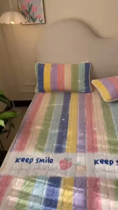 Fitted Velvet Bed Sheet Cover Flannel Thicken Mattress Topper With Elastic Fixed Straps in 4Corners