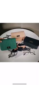 TÚI ĐEO CHÉO NỮ DA PU DẠO PHỐ DỰ TIỆC THỜI TRANG TRẺ TRUNG NĂNG ĐỘNG DT130 - THƯƠNG HIỆU AZAGO