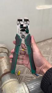 Dụng Cụ Cắt Cáp Tự Điều Chỉnh TUOSEN Kìm Bấm Đa Năng Dụng Cụ Tước Dây Kìm Cắt Thép Carbon Dùng Cho Ngành Điện