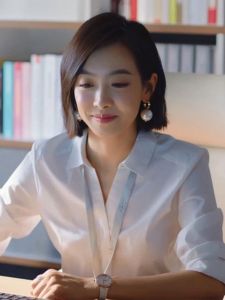 Fall and Winter New V-neck plus Size White Shirt Womens Long Sleeve Fashion Elegant Non-Ironing Spring and Summer Short Sleeve Shirt Plus Size Ladies