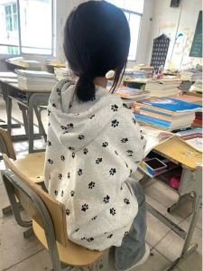 เสื้อสเวตเตอร์มีฮู้ดผ้าขนแกะหนาสำหรับผู้หญิง ทรงหลวม ปกโปโล แขนยาว ปกติ ฤดูใบไม้ร่วง/ฤดูหนาว เสื้อคลุมกันหนาวแบบสวมหัว