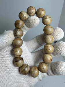 西马野生沉香佛珠(星州系)粒粒天然油线14mm 16粒 Natural Agarwood Beads