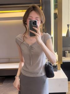 plus Size Grey V-Neck Belted Short Sleeve T-Shirt Womens Fashionable Slimming Summer Top Korean Style Regular Fit Pure Color