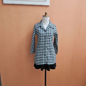 atasan kemeja wanita putih motif kotak hitam S cewek remaja 13 14 15 thn vneck