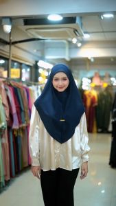 ผ้าคลุมฮิญาบหน้าตุรกี ผ้าคีร่า ทรงสวมสำเร็จ มีคาง พร้อมป้ายแบรนด์เหล็ก ทรงหน้าสวย HM88วาริสมุสลิม
